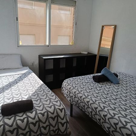 Buena Onda Malaga Apartment Bagian luar foto