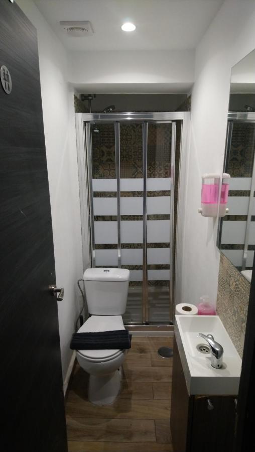 Buena Onda Malaga Apartment Bagian luar foto