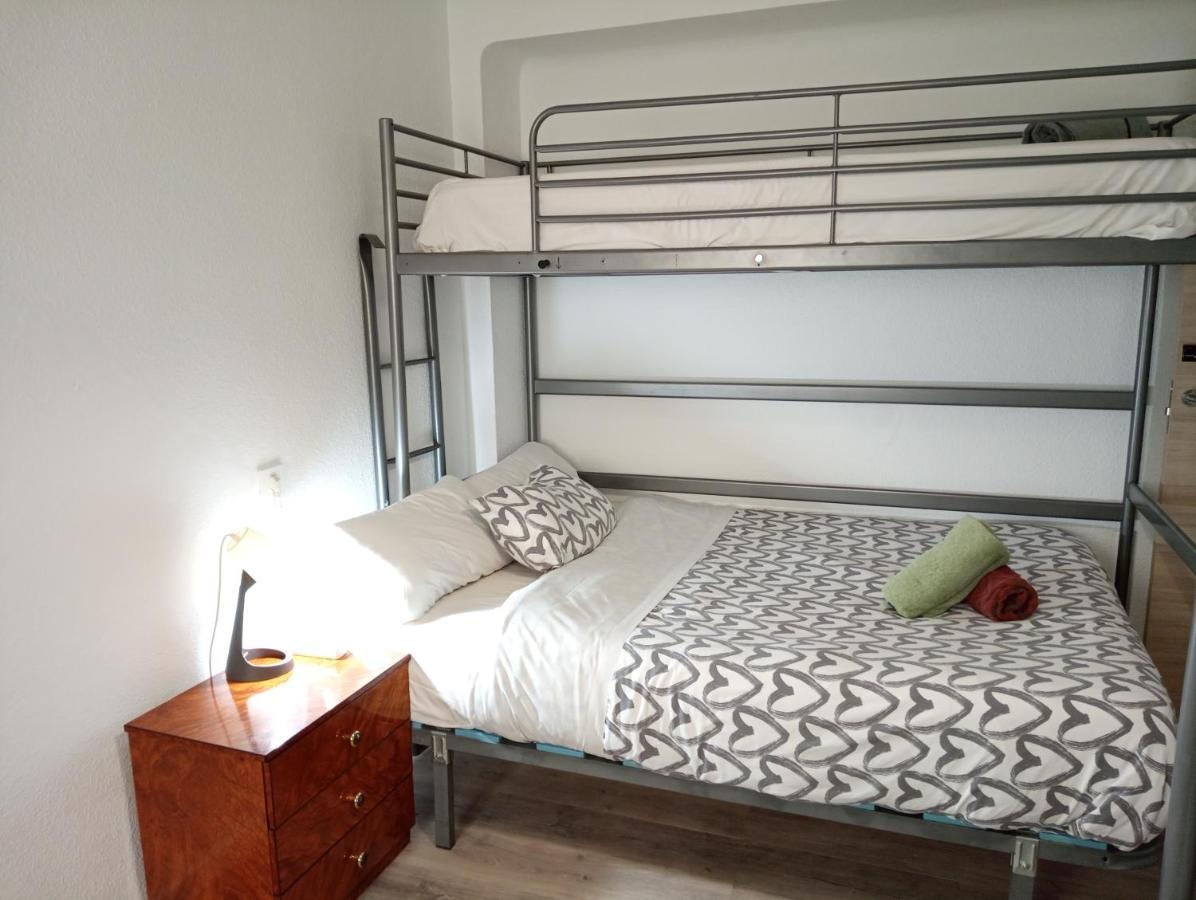 Buena Onda Malaga Apartment Bagian luar foto